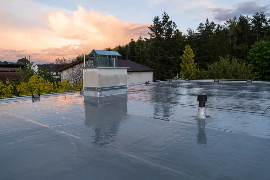 Choosing a Contractor for Single Ply Roof Installation Los Angeles, CA
